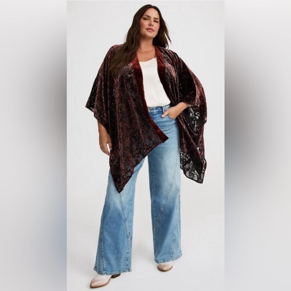 Torrid Velvet Burnout Ruana Wrap (One Size, Plus)